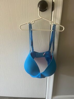 PINK Victoria's Secret Bright Blue T-Shirt Bra